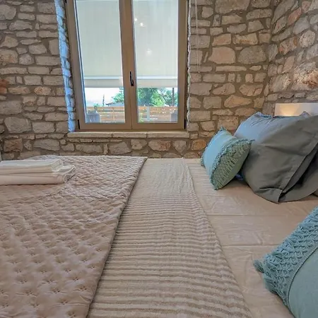 Nostos Sea View Stone House Xiropigado